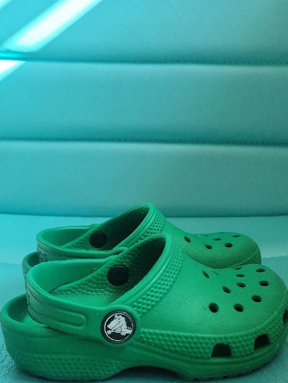 CROCS Kids Lightweight Clog in Bright Green